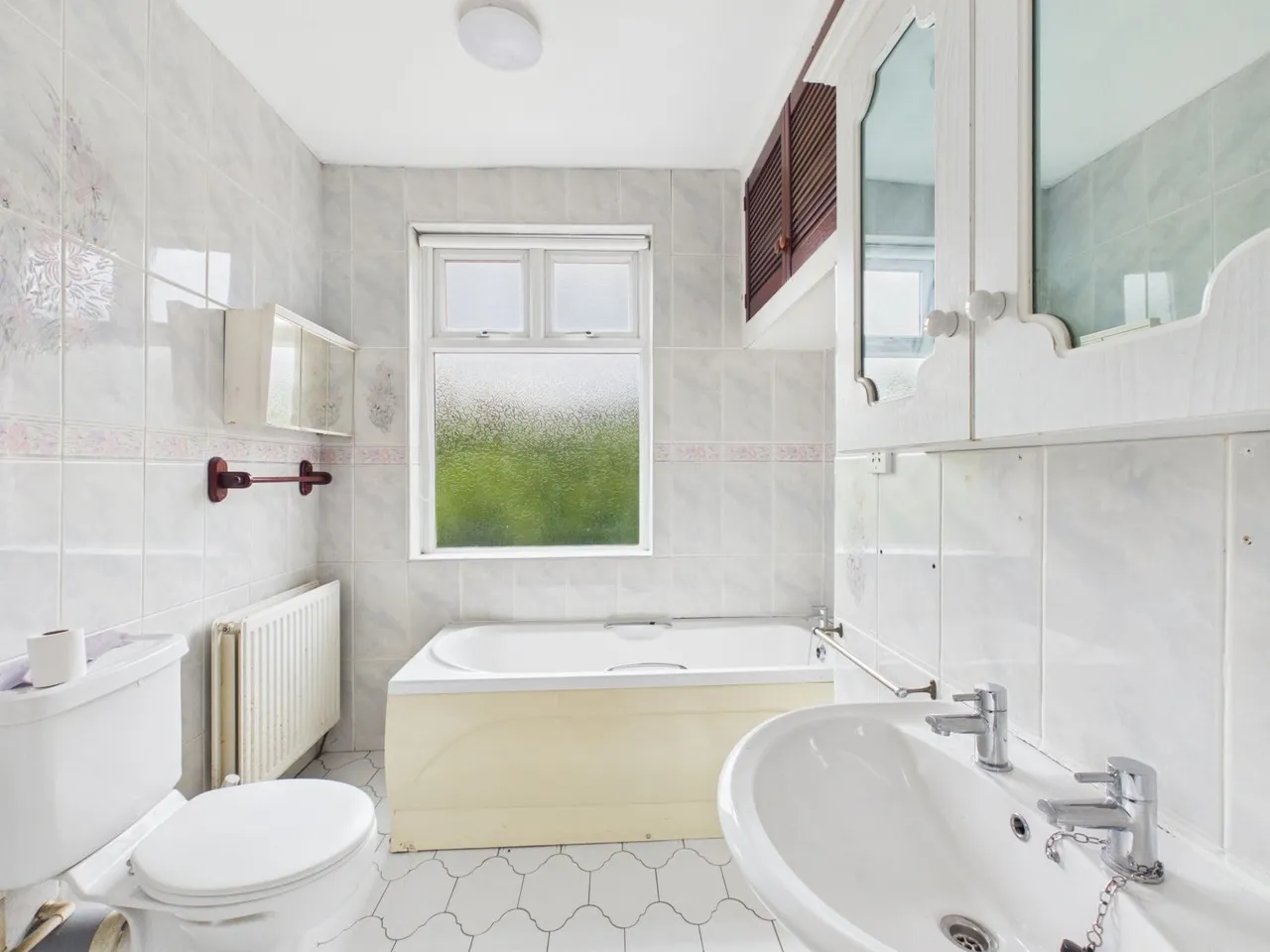 Sheffield Road, Hyde, SK14, photo 13