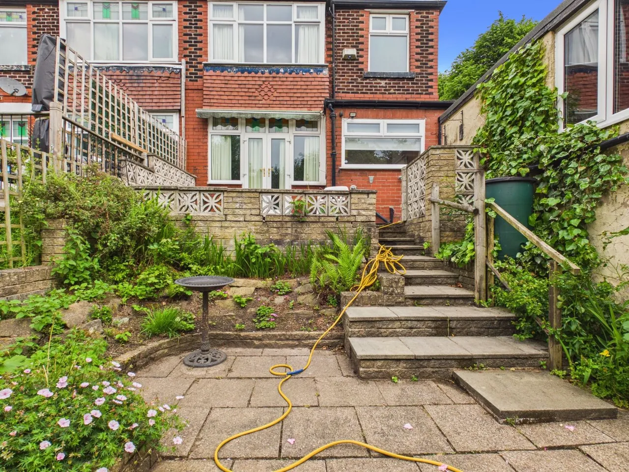 Sheffield Road, Hyde, SK14, photo 24