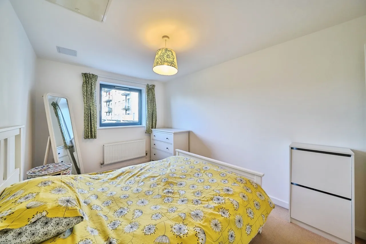 Cottons Approach, Romford, RM7, photo 13