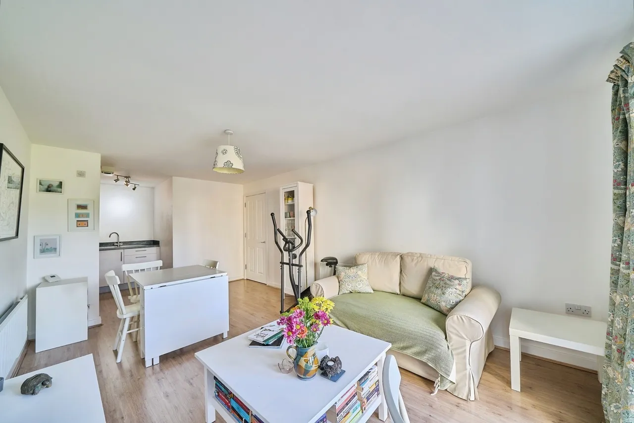 Cottons Approach, Romford, RM7, photo 12