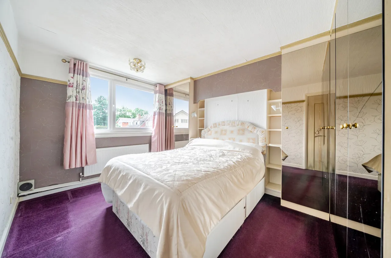Hall Park Avenue, Horsforth, LS18, photo 9
