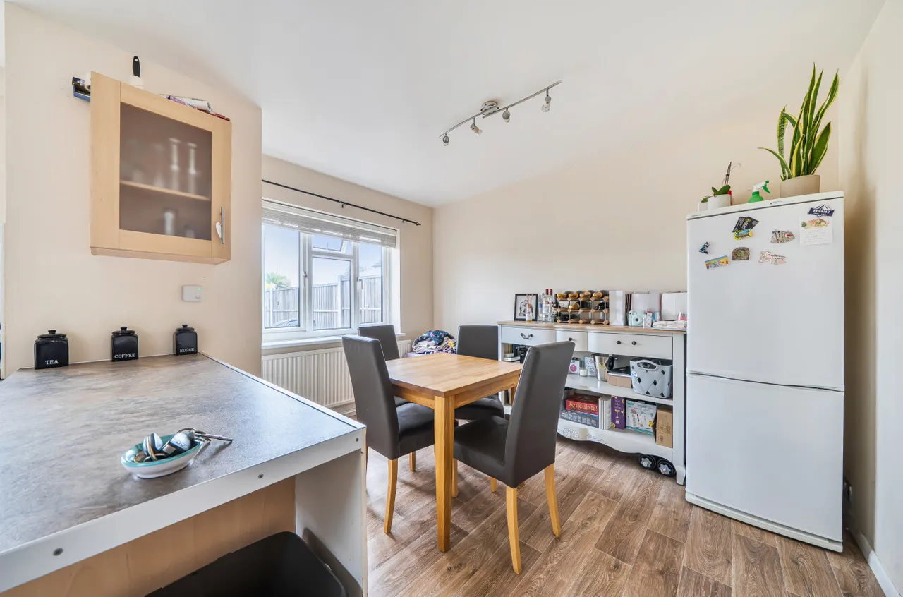 Cumbrian Avenue, Bexleyheath, DA7, photo 17