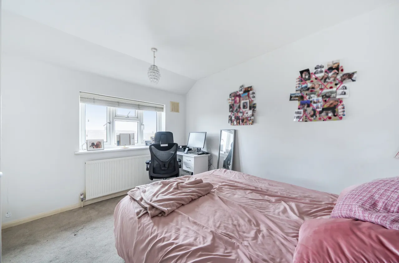 Cumbrian Avenue, Bexleyheath, DA7, photo 6