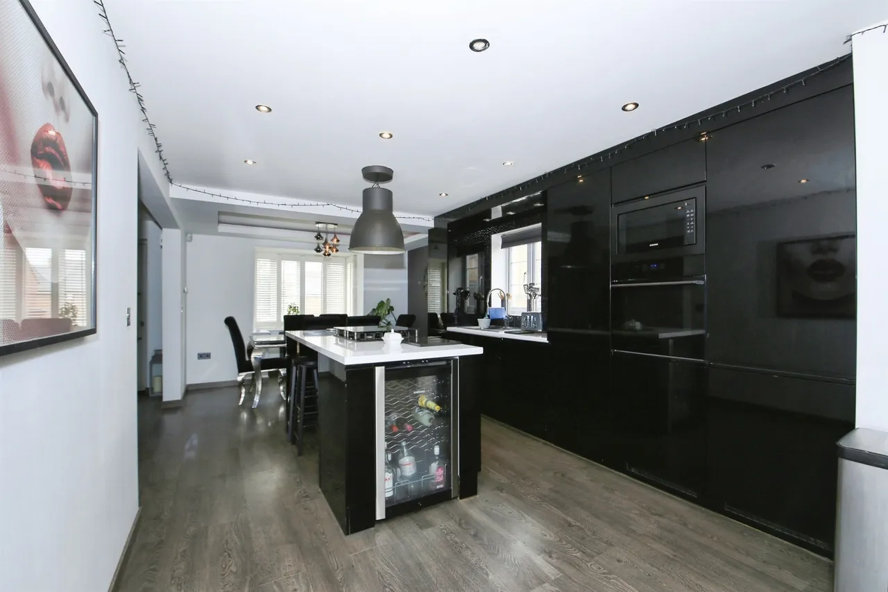 Bridle Lane, Peterborough, PE7, photo 8