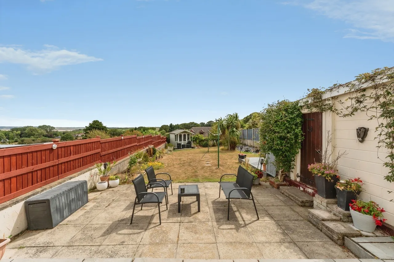 Hillcourt Avenue, Bagillt, CH6, photo 14