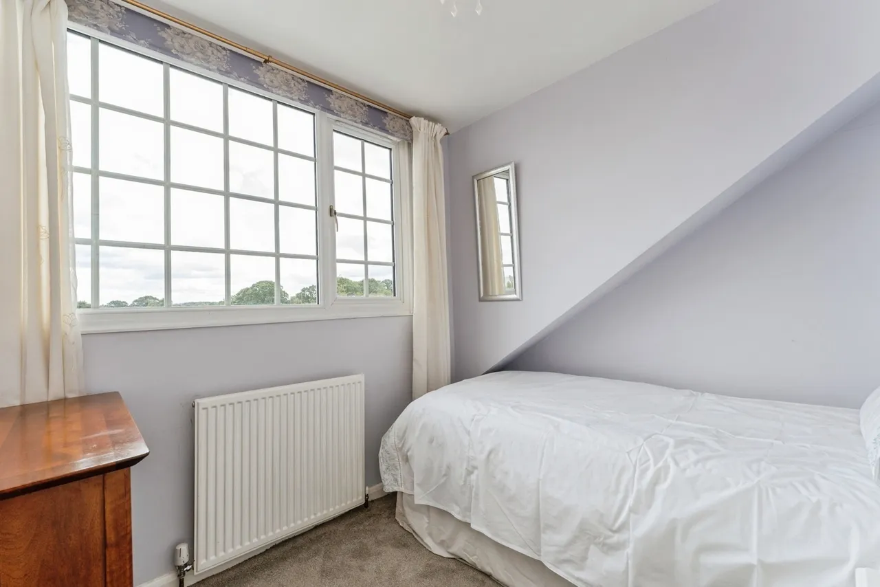 Hillcourt Avenue, Bagillt, CH6, photo 20