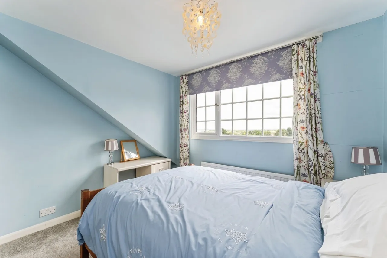 Hillcourt Avenue, Bagillt, CH6, photo 12
