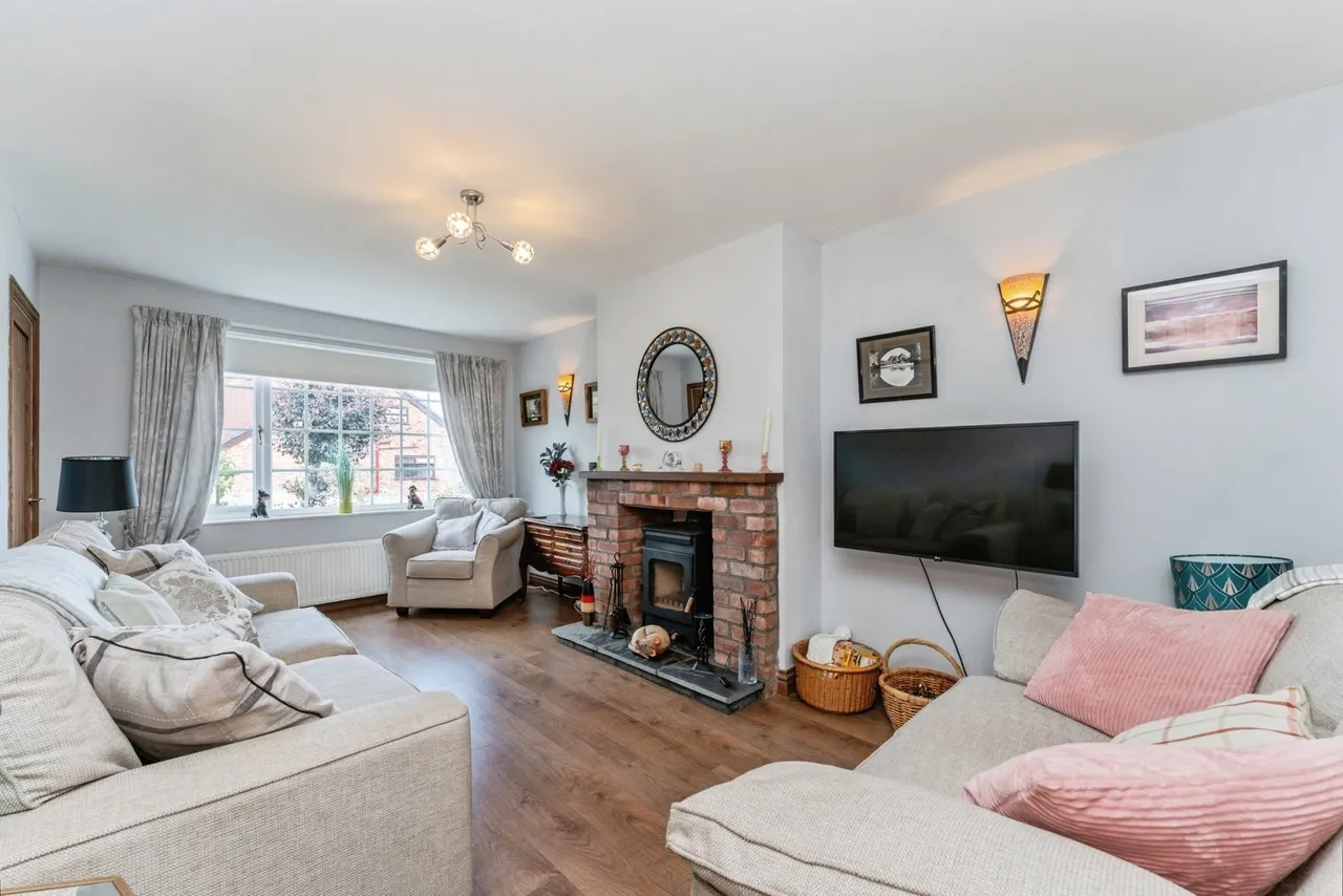 Hillcourt Avenue, Bagillt, CH6, photo 4
