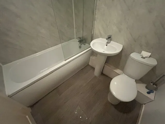 Manor Court, Blackpool, FY1, photo 5