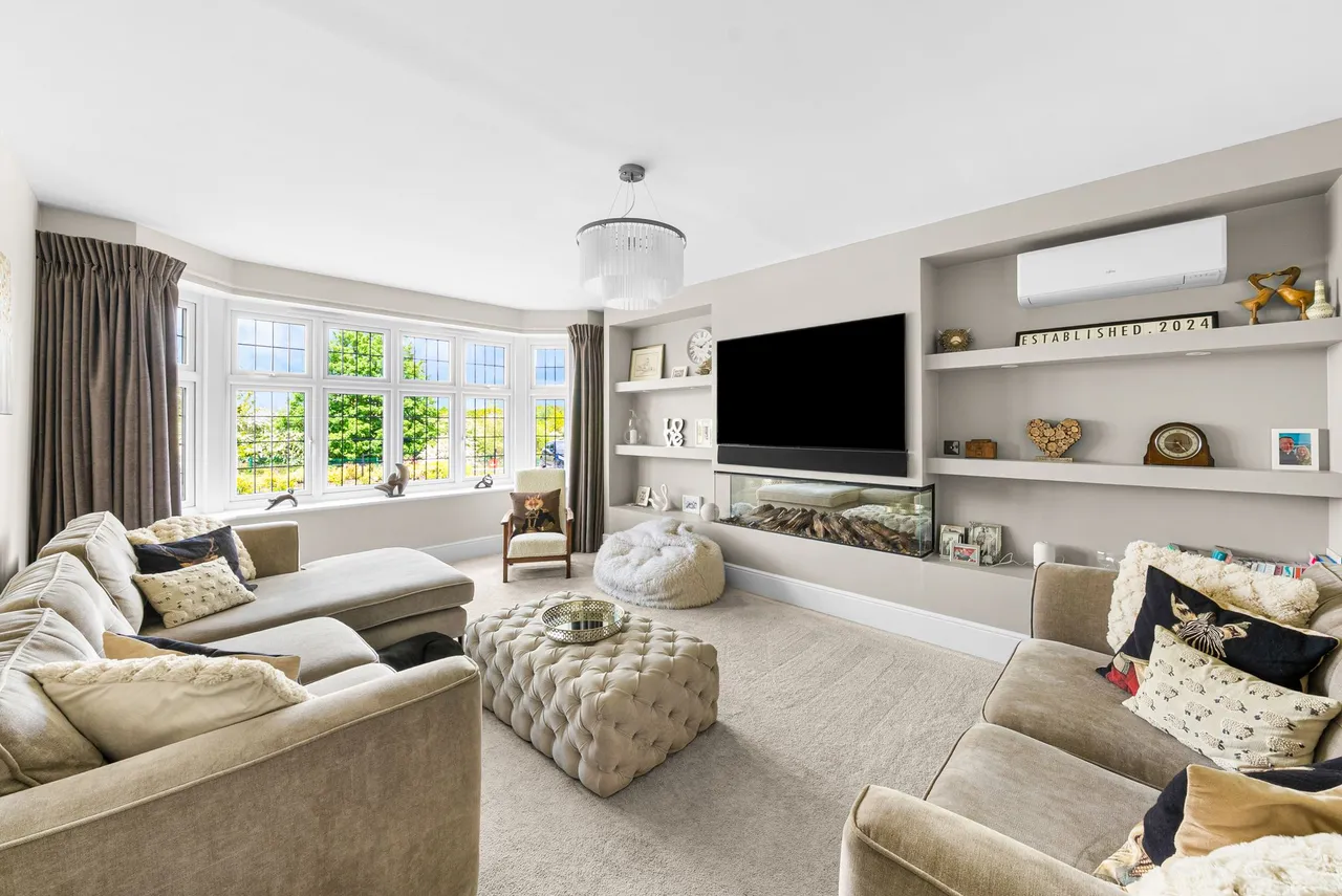 Wild Rose Drive, Harrogate, HG1, photo 3