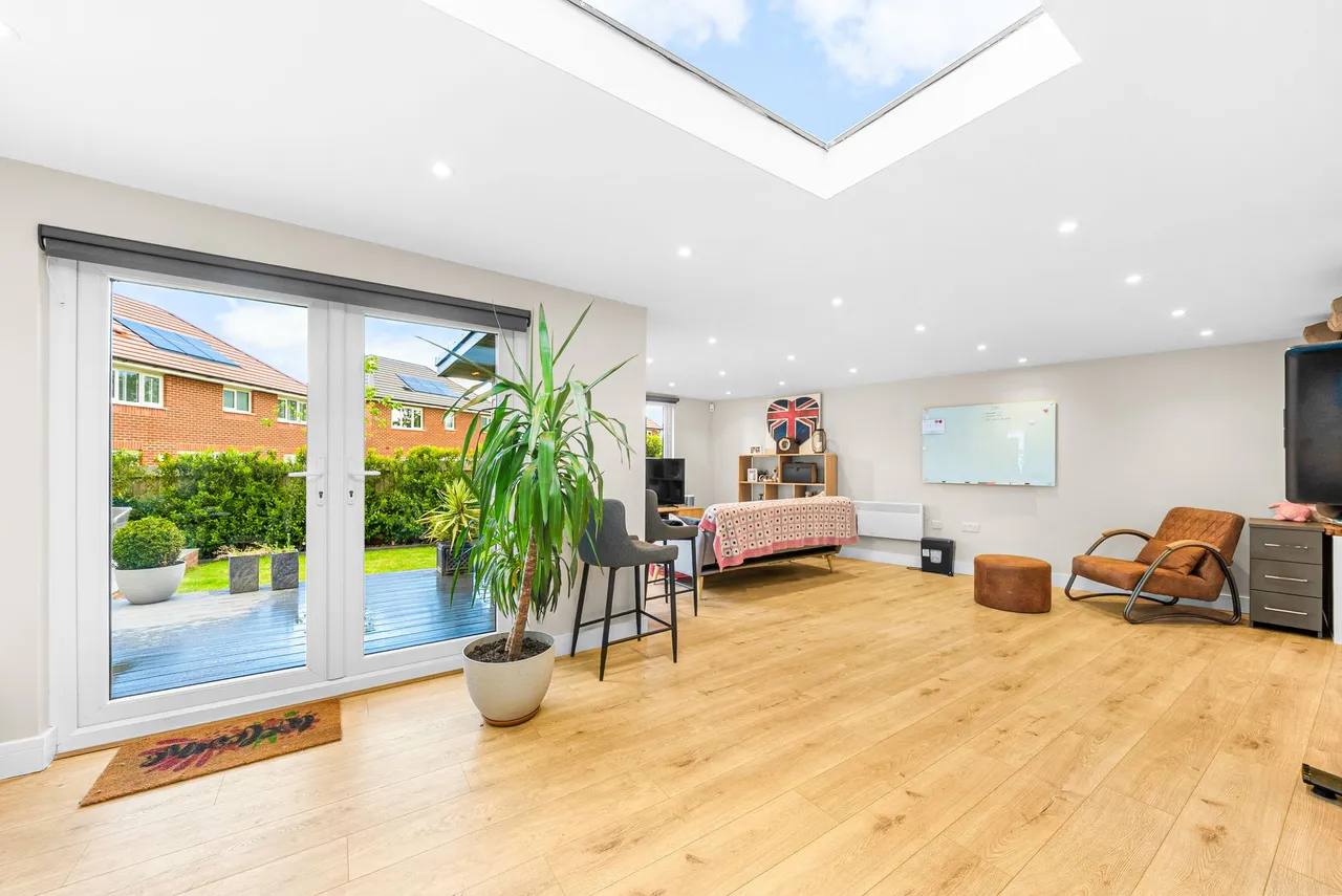 Wild Rose Drive, Harrogate, HG1, photo 6