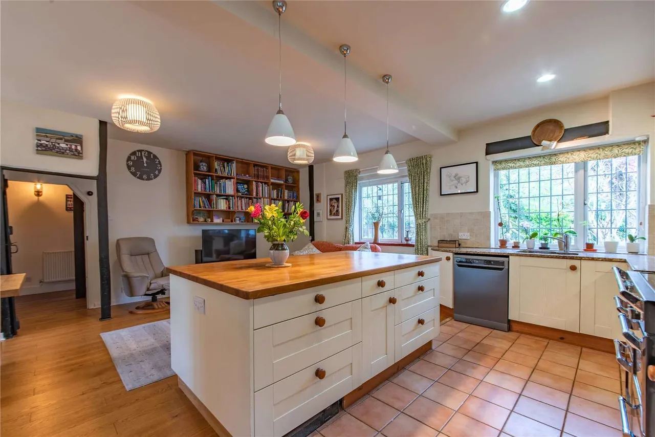 Burghfield, Reading, Berkshire, RG30 3TG, photo 7