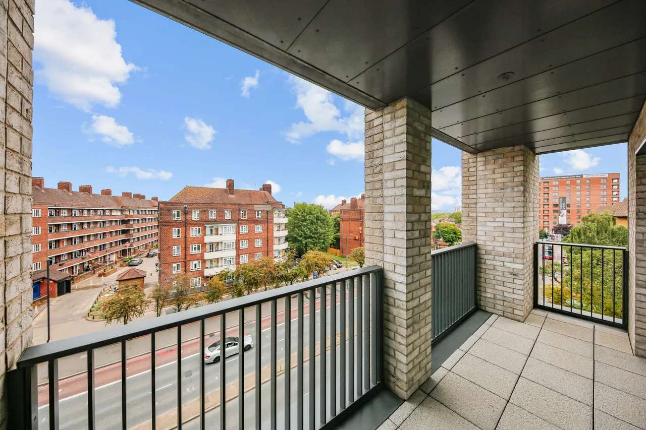 Thonrey Close, Colindale, NW9, photo 2