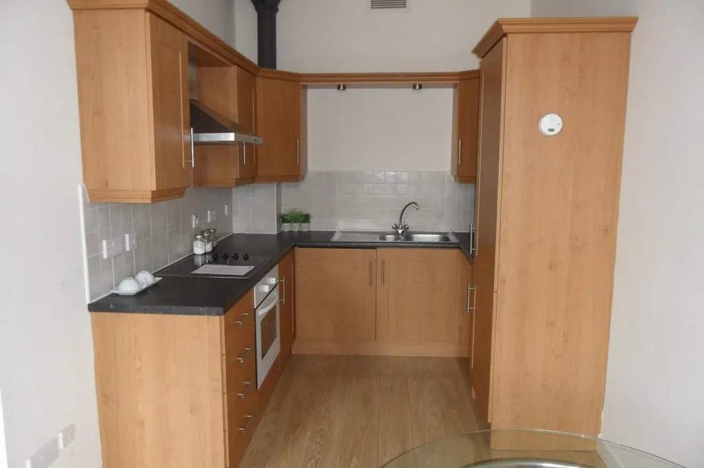Mill Street, Bradford BD1 4AB, photo 6
