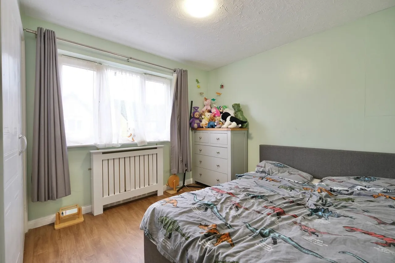 Merlin Close, Hartford, PE29, photo 6