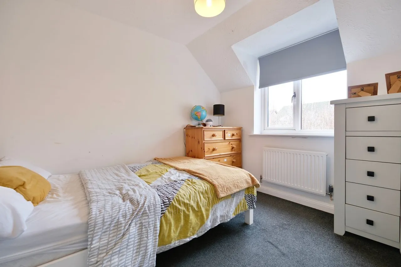 Merlin Close, Hartford, PE29, photo 9