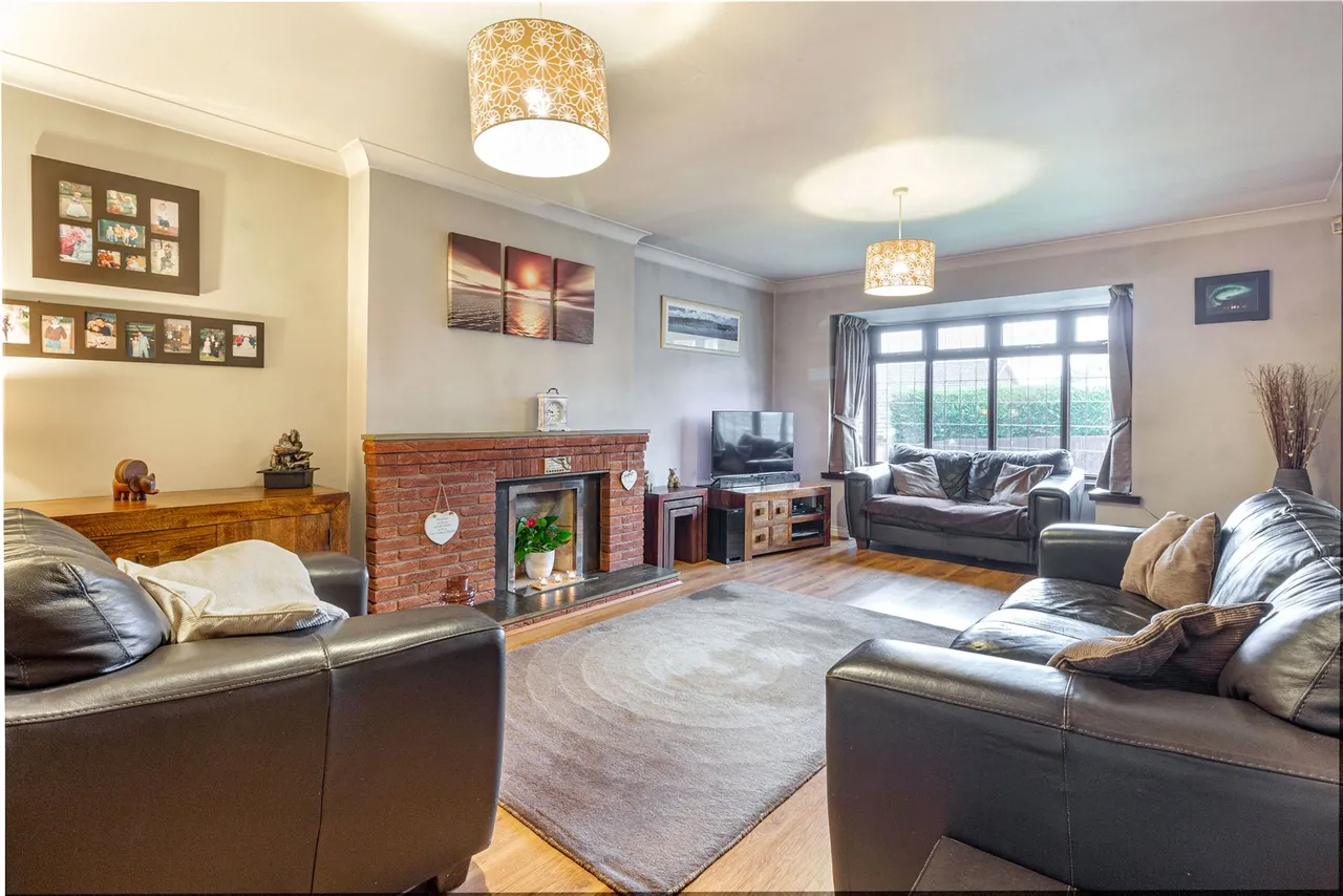 Shirehampton Close, Webheath, Redditch, Worcestershire, B97 5PF, photo 6