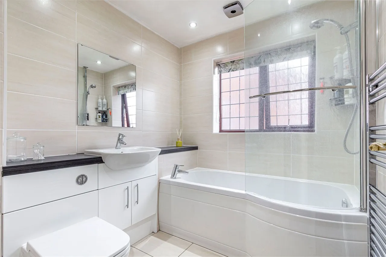 Shirehampton Close, Webheath, Redditch, Worcestershire, B97 5PF, photo 14