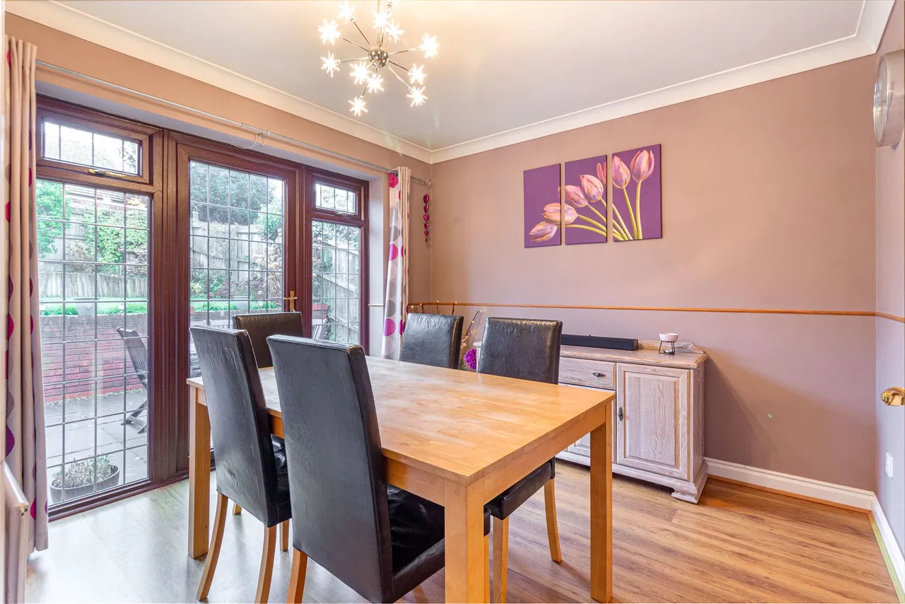 Shirehampton Close, Webheath, Redditch, Worcestershire, B97 5PF, photo 5