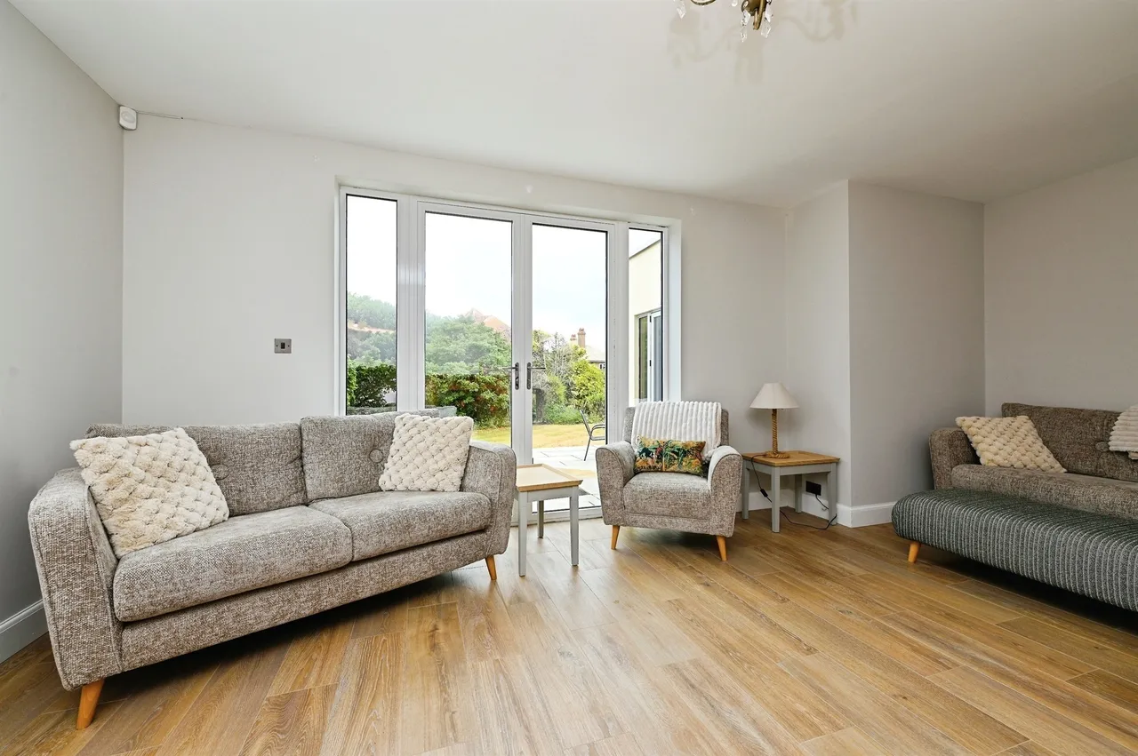Bernard Crescent, Hunstanton, photo 7