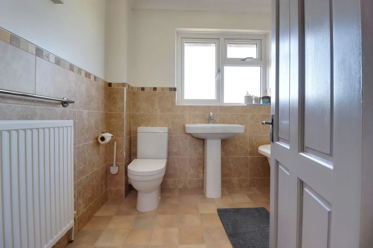 Restways, Porthcawl, CF36, photo 14