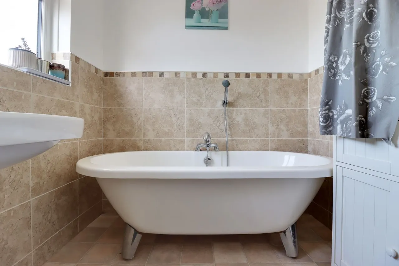 Restways, Porthcawl, CF36, photo 15