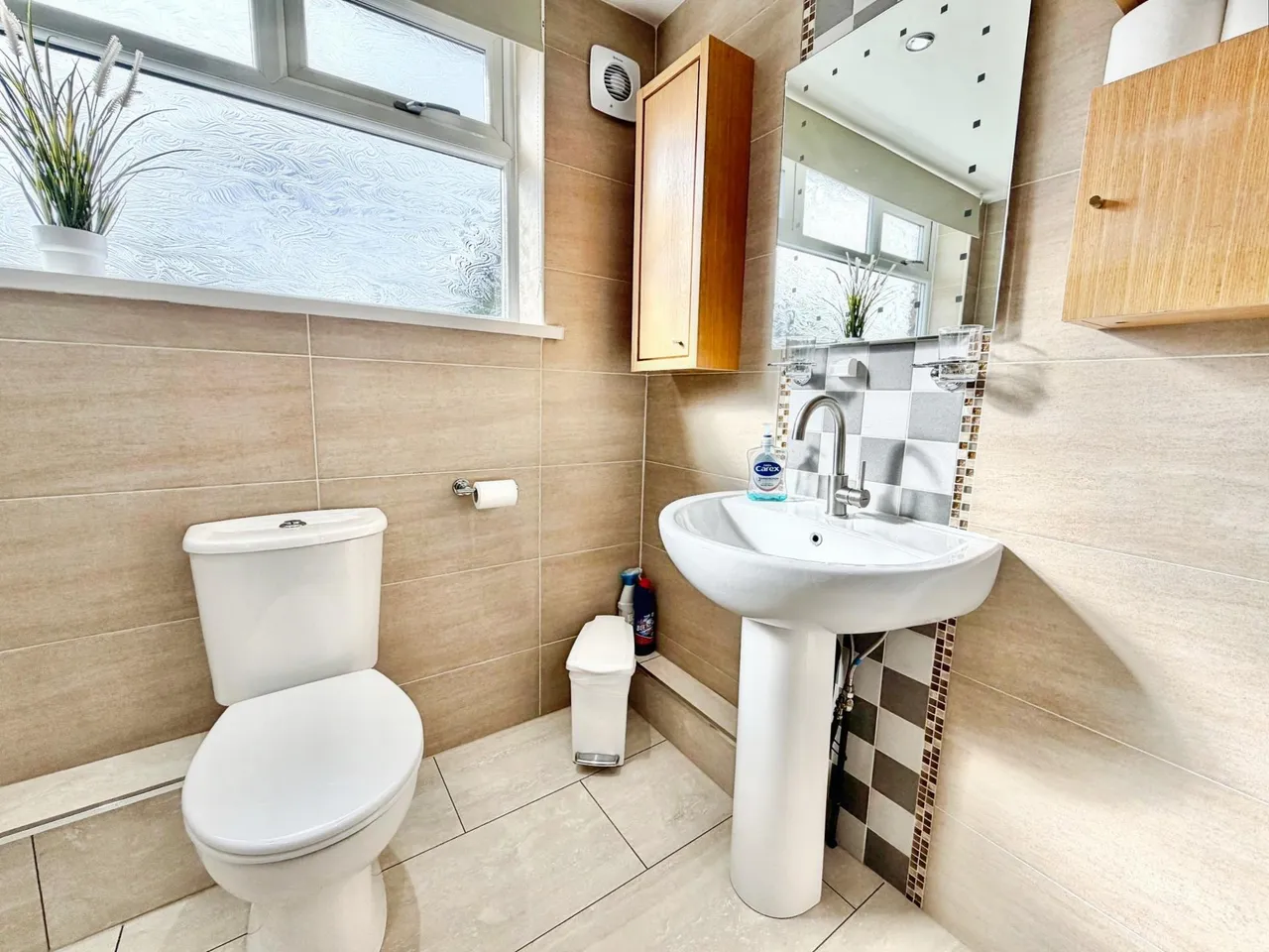 Ford Crescent, Shiremoor, NE27, photo 13