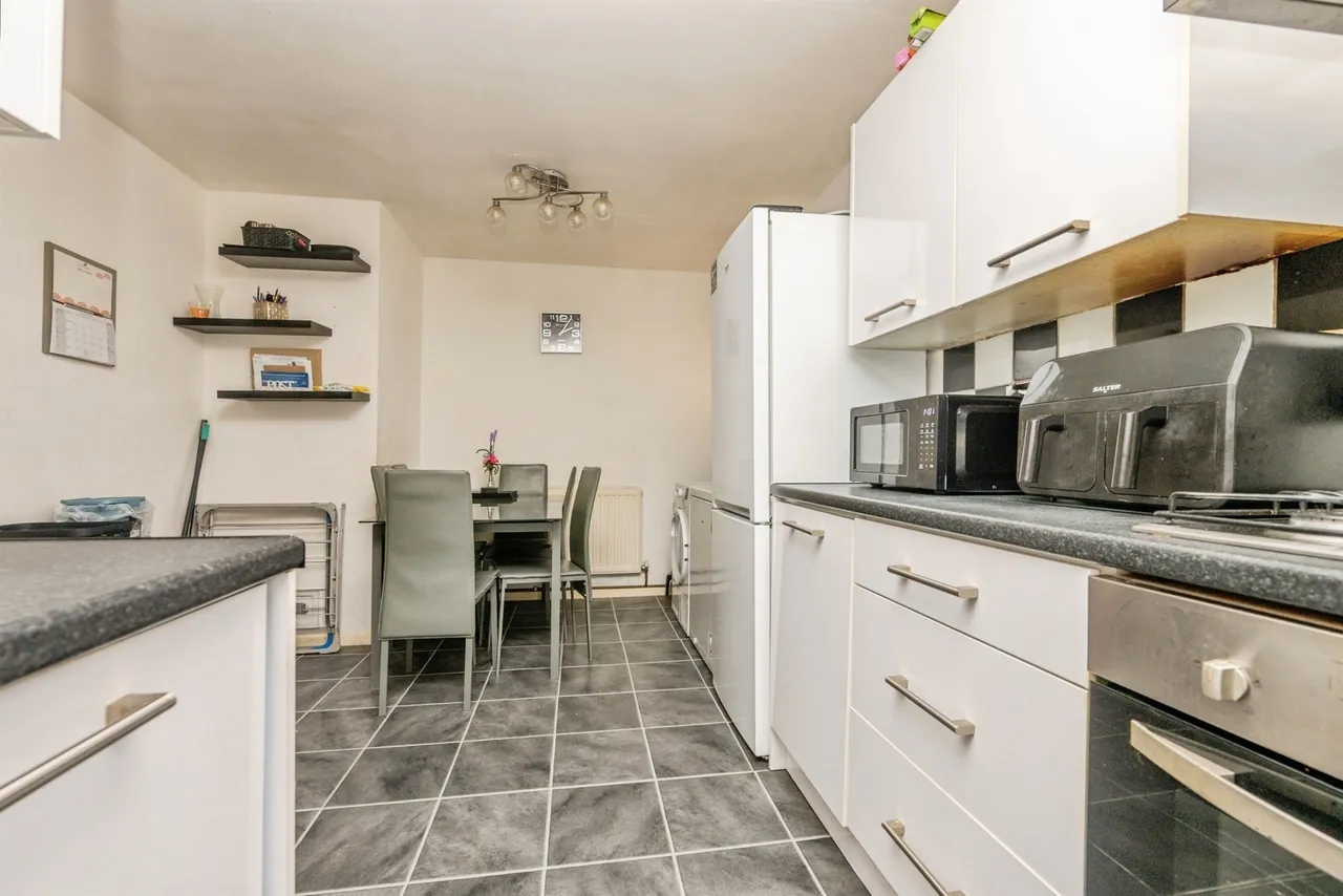Kempsey Close, Redditch, photo 6