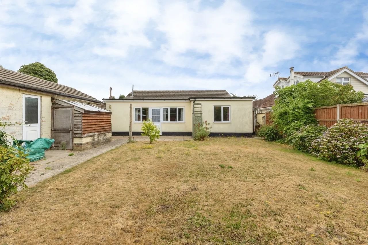 Hargham Road, Attleborough, Norfolk, NR17, photo 17