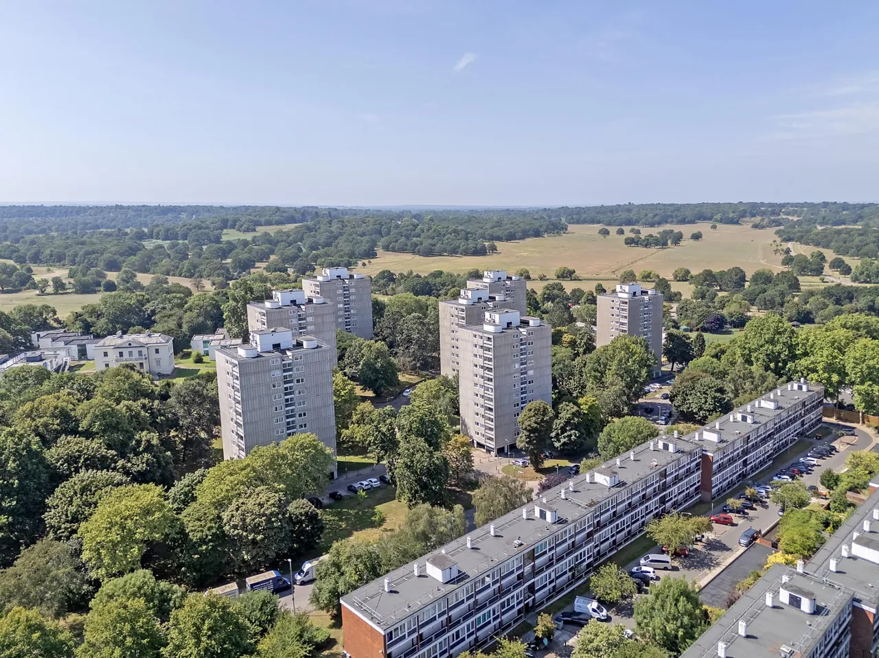 Highcliffe Drive, London, SW15, photo 12