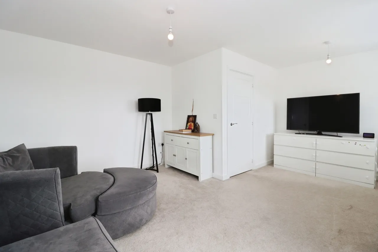 Baylis Gardens, Stoke Gifford, Bristol, BS34, photo 2