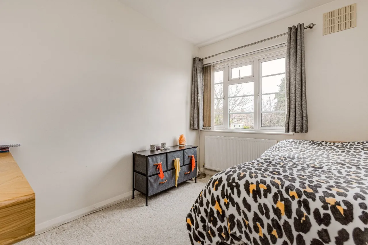 Vancouver Road, Richmond, TW10, photo 9
