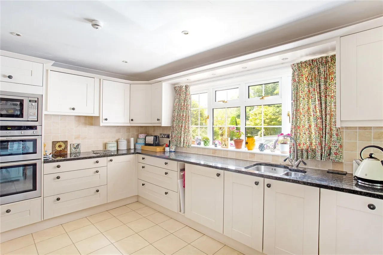 Brookway Road, Cheltenham, GL53, photo 4