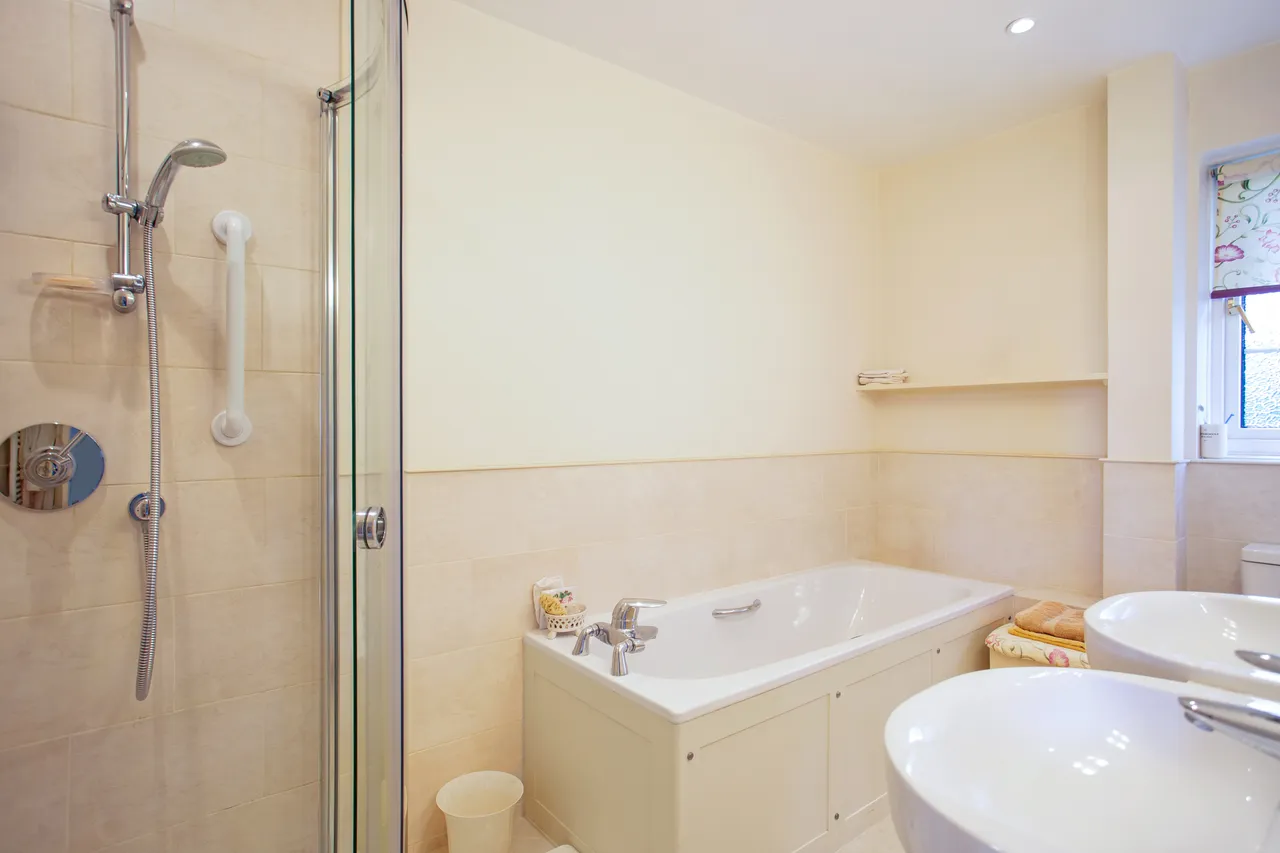 Brookway Road, Cheltenham, GL53, photo 11