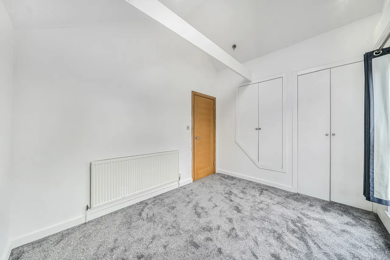 High Street, Northwood, HA6, photo 8