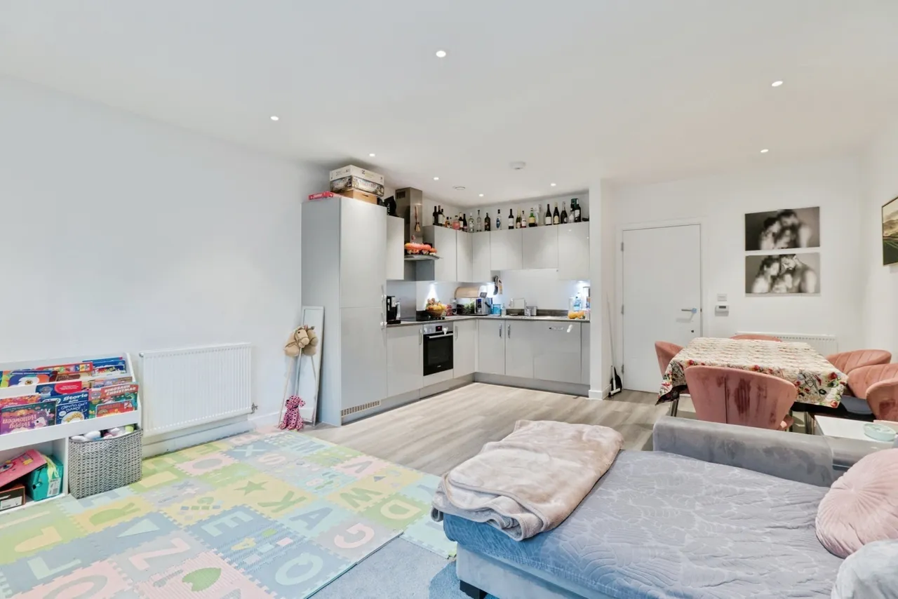 Rolfe Terrace, London, SE18, photo 4