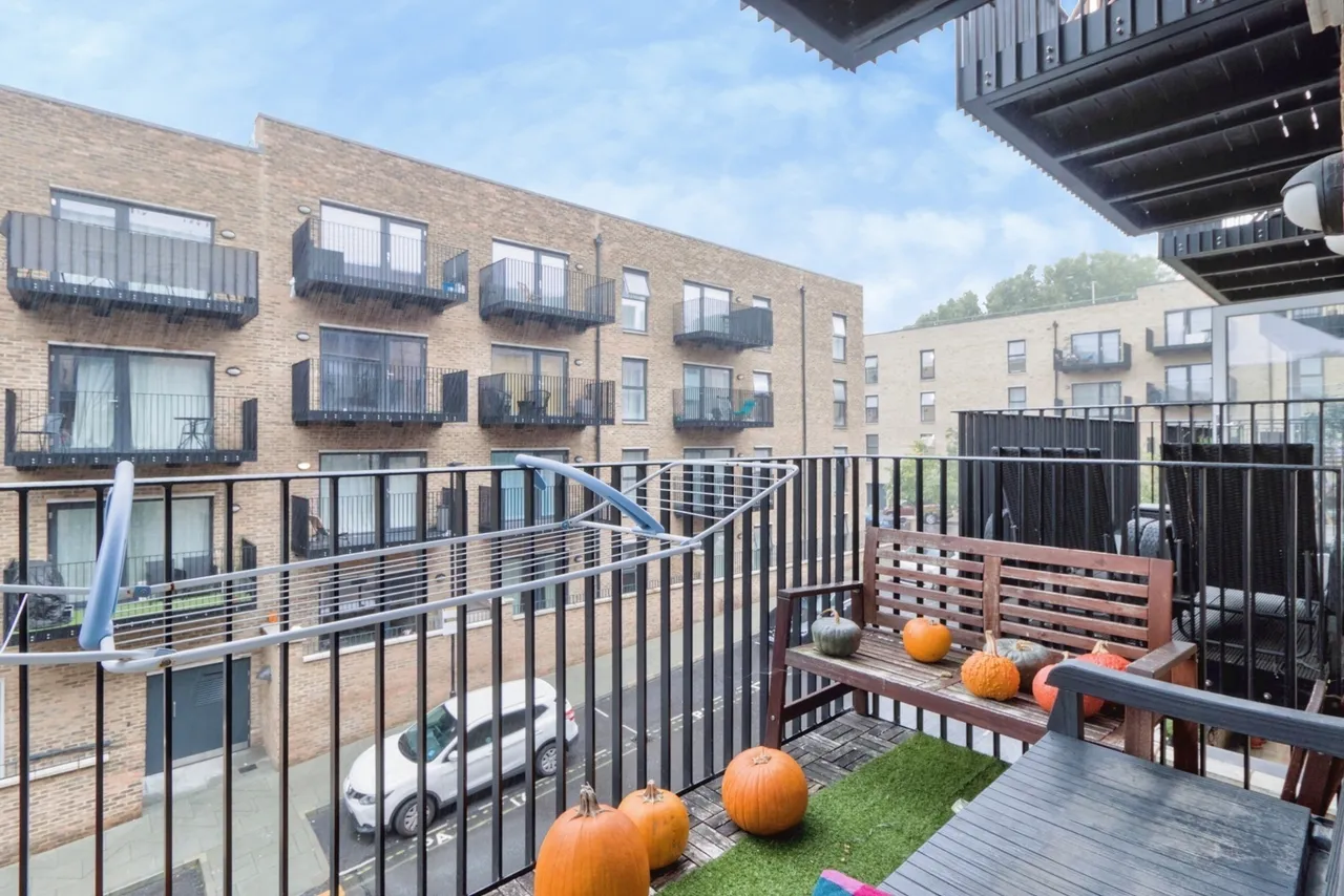 Rolfe Terrace, London, SE18, photo 21