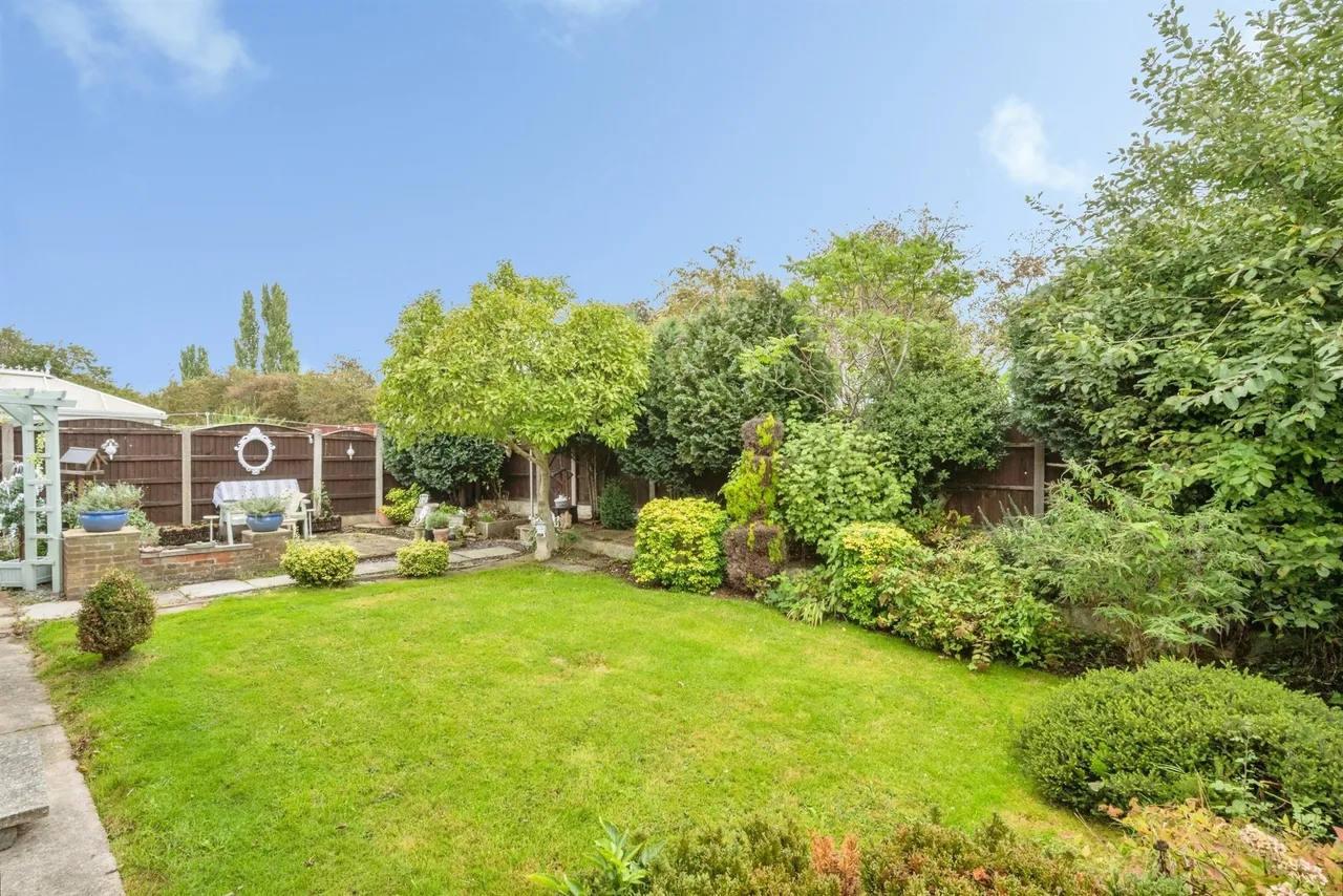 Newfields Avenue, Moorends, Doncaster, photo 2