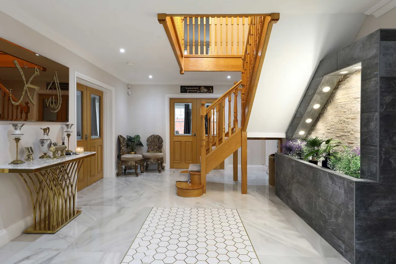 Templewood Lane, Farnham Common, SL2, photo 9