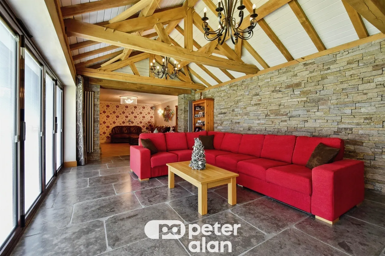 Ty Bruce Lane, Aberdare, CF44, photo 8