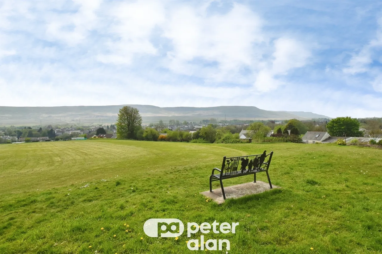 Ty Bruce Lane, Aberdare, CF44, photo 39