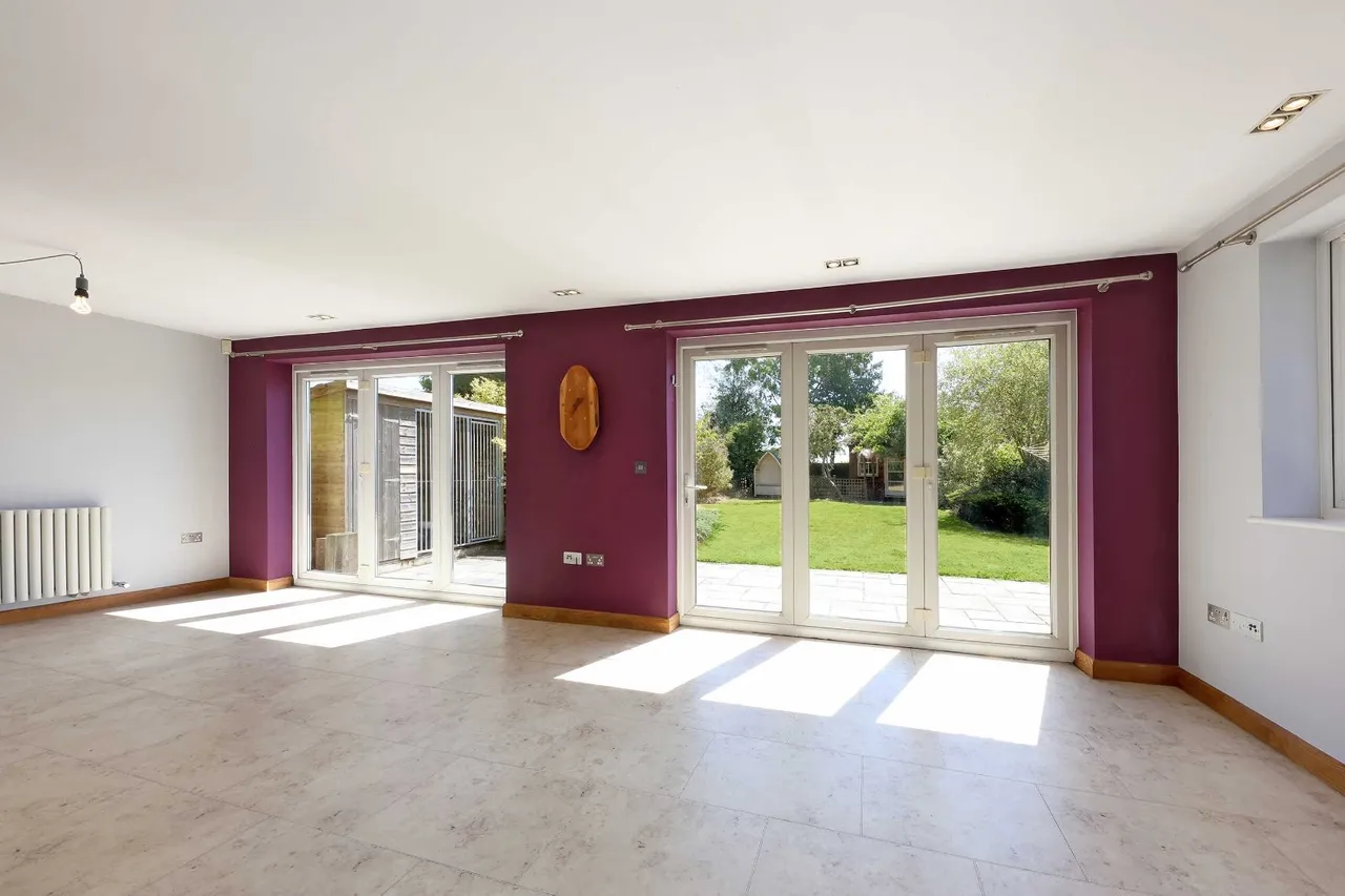 Highlands Road, Seer Green, HP9, photo 4