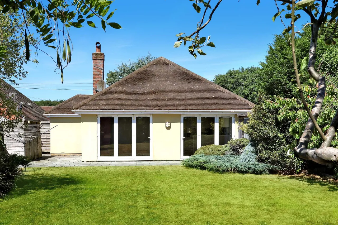 Highlands Road, Seer Green, HP9, photo 5