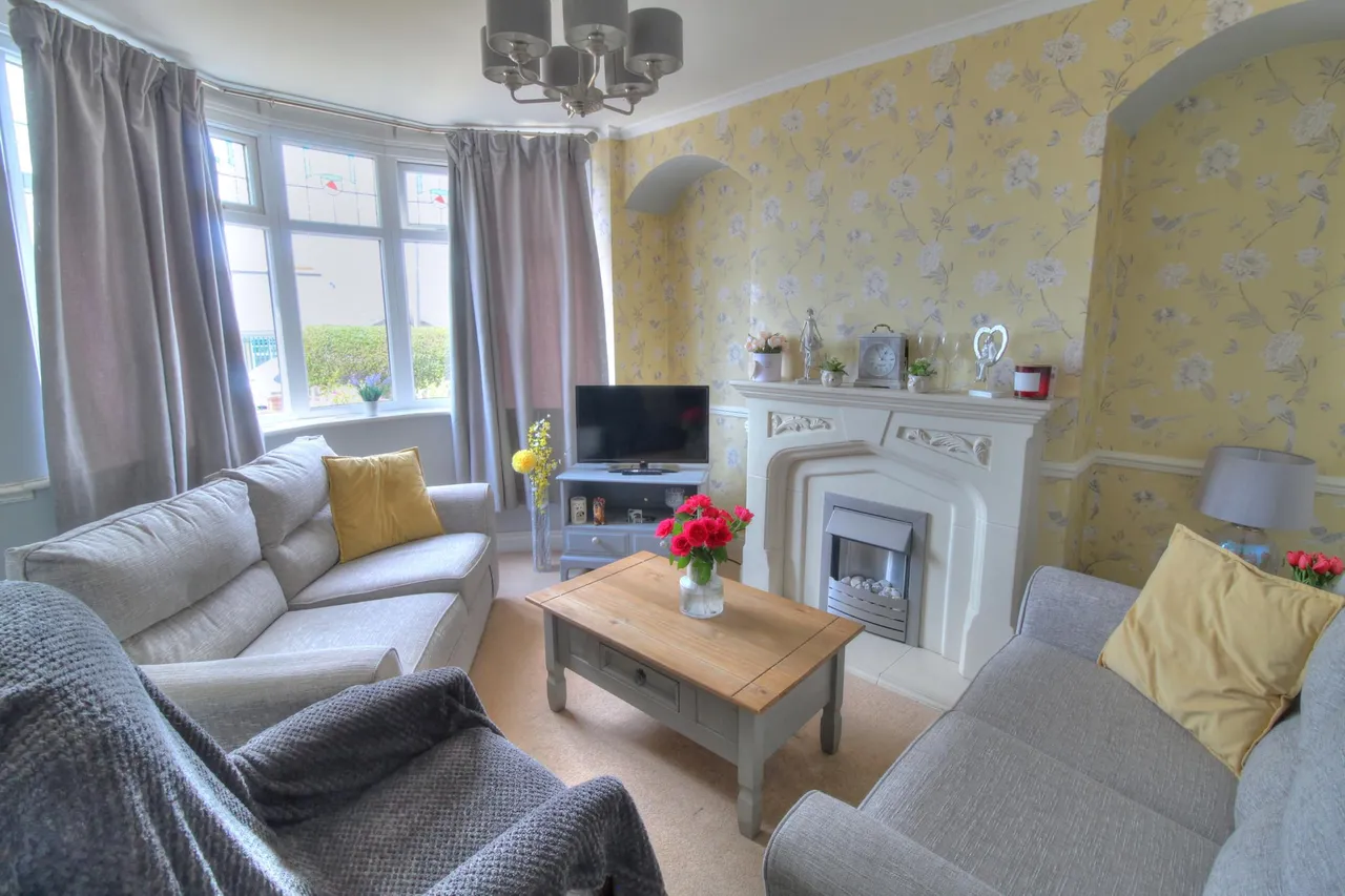 Tiled House Lane, Brierley Hill, DY5, photo 7