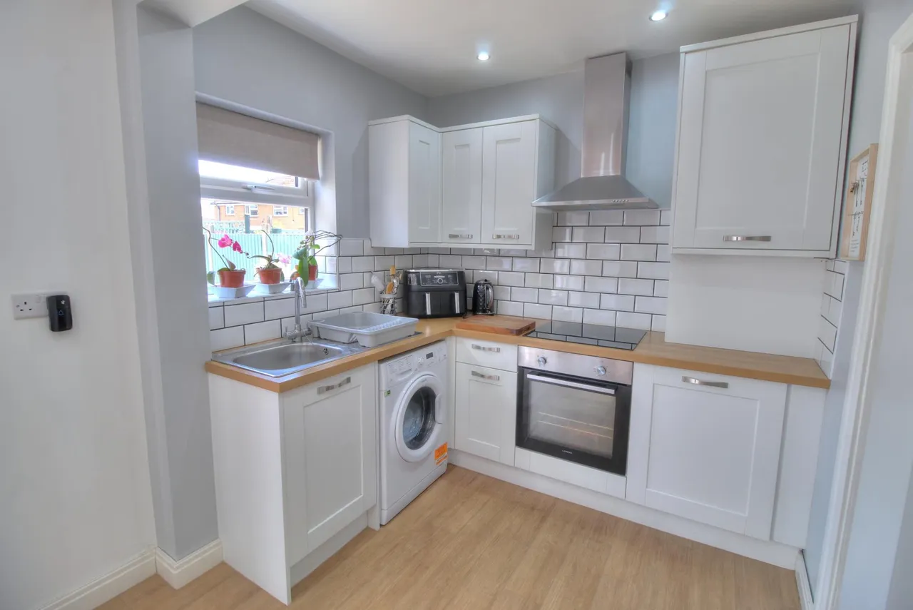 Tiled House Lane, Brierley Hill, DY5, photo 4
