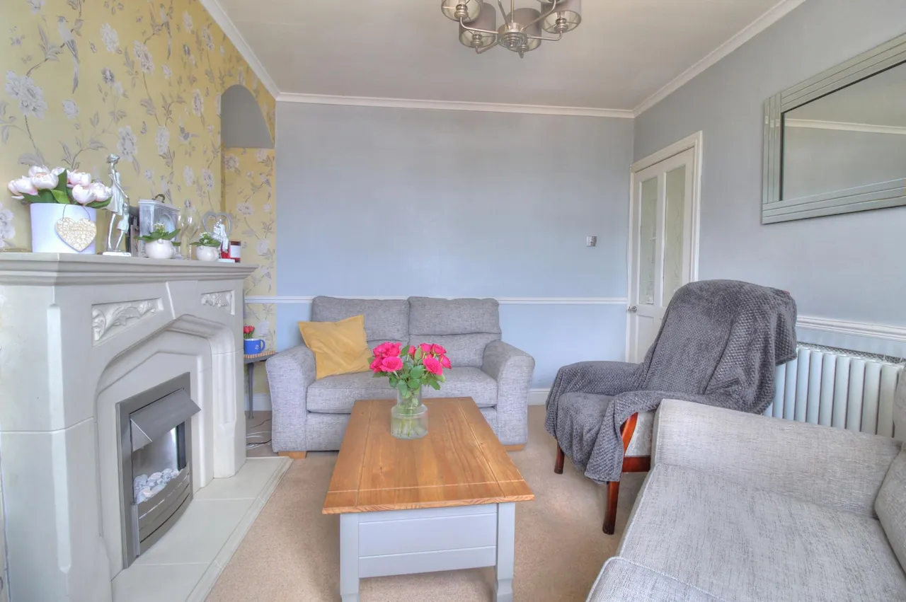 Tiled House Lane, Brierley Hill, DY5, photo 8