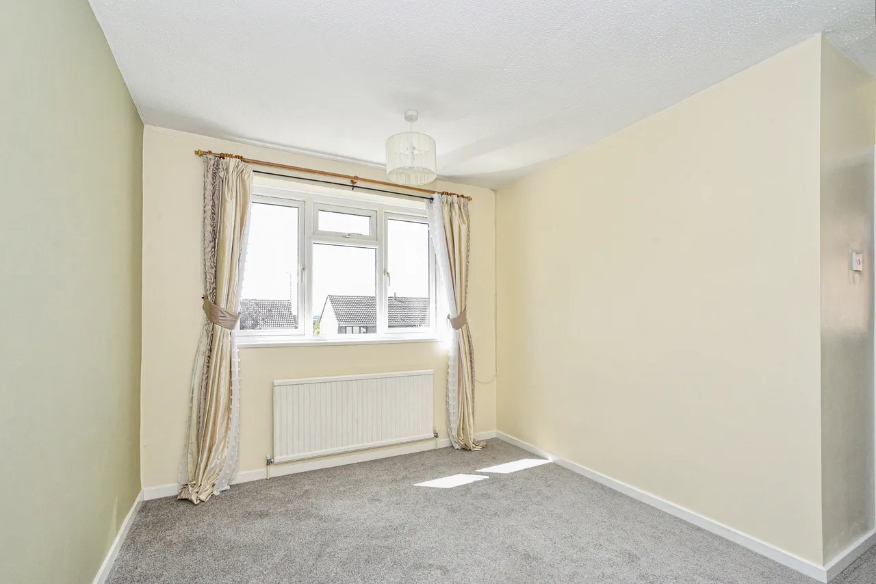 Gainsborough Avenue, Royal Wootton Bassett, SN4, photo 13