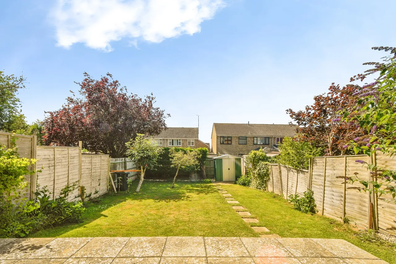 Gainsborough Avenue, Royal Wootton Bassett, SN4, photo 19