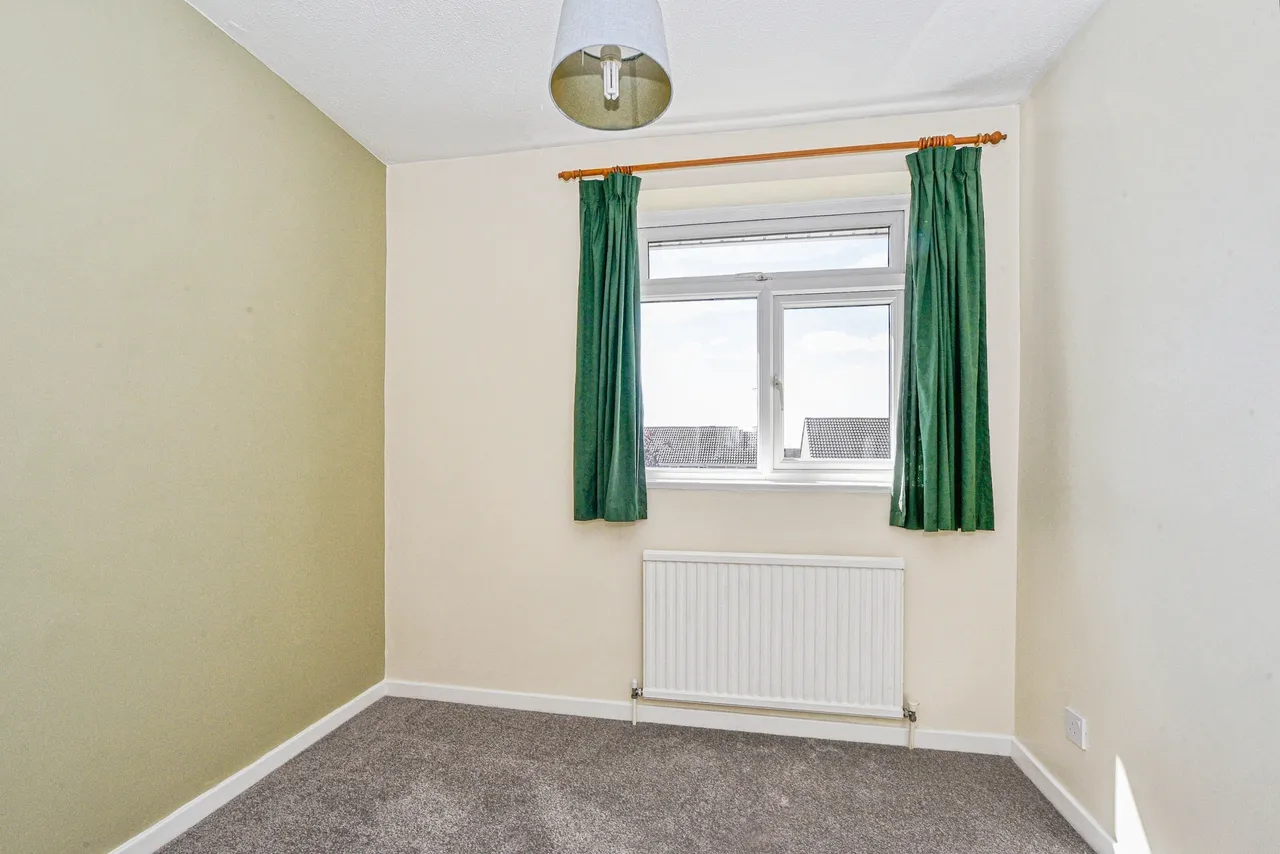 Gainsborough Avenue, Royal Wootton Bassett, SN4, photo 15