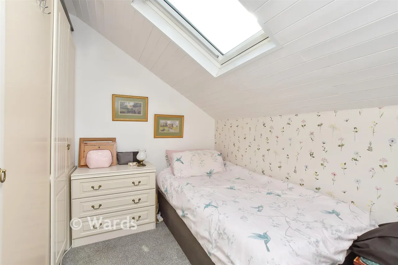 Pier Approach Road, Gillingham, ME7, photo 7
